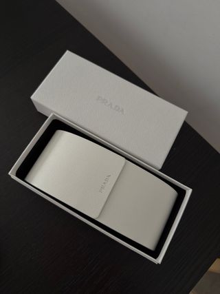 Gafas de sol Prada blancas - Adjunto Tiket