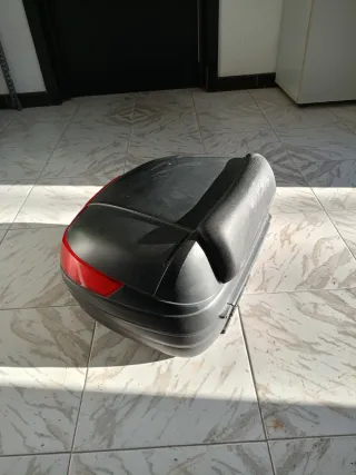 Baúl moto SHAD SH37