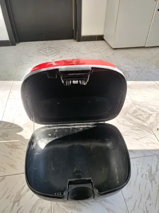 Baúl moto SHAD SH37