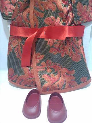 precioso traje de Geisha y Zapatos Muñeca Nancy