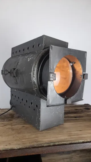 Faro teatrale vintage