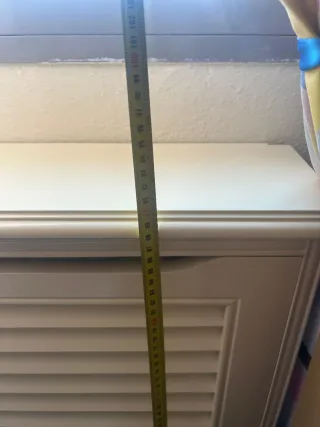 Cubre radiador blanco hueso