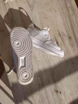 Nike Air Force 1 '07 Low Blancas Talla 39