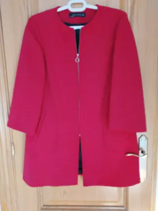Abrigo Zara Rosa- Rojo Talla M