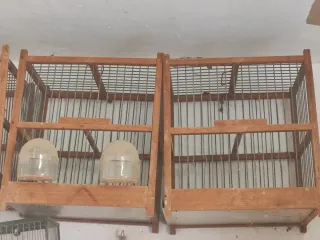 Gabbie per uccelli in legno