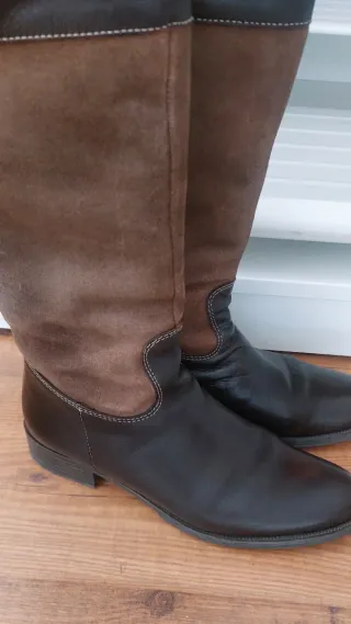 Botas altas de piel y ante
