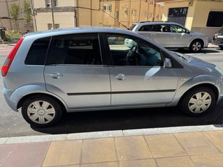 Ford Fiesta 1.4 TDCi 5P Bajo consumo Muy cuidado