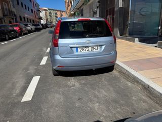 Ford Fiesta 1.4 TDCi 5P Bajo consumo Muy cuidado