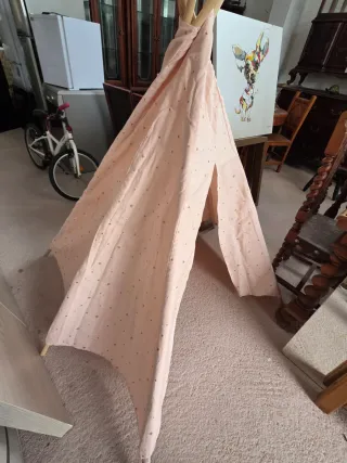 Cabaña Tipi para niños rosa con estrellas