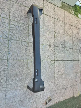 Parachoques Trasero Nissan NV200