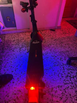 Patinete Eléctrico Redbull perfecto estado