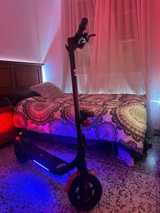Patinete Eléctrico Redbull perfecto estado