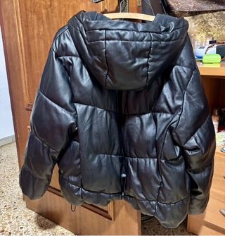 Abrigo acolchado negro talla L