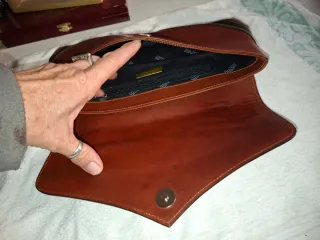 Bolso cartera Lottusse Piel Rojo y Negro