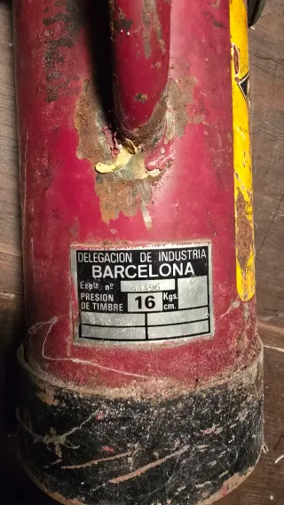 Extintor antiguo OPILO Barcelona