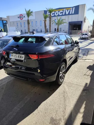 JAGUAR F PACE R SPORT