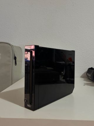 Consola Wii Negra + Mario Galaxy 2