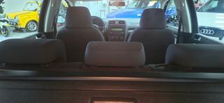 EL VOLKSWAGEN GOLF VARIANT 1.6 TDI 105 CV DE 2009