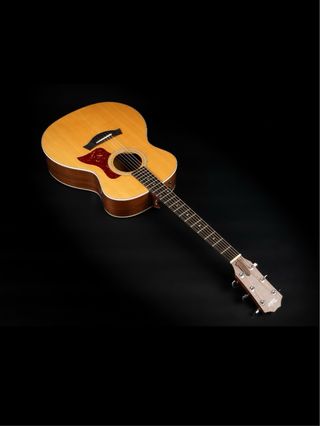 Taylor 214e Deluxe Electroacústica