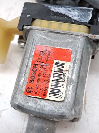 ELEVALUNAS TRASERO DERECHO KIA STONIC 545368