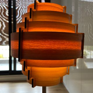 Lámpara de mesa escandinava