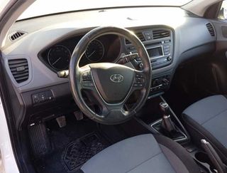 Hyundai 478156 caja de cambios 2bb0fw i20 active *