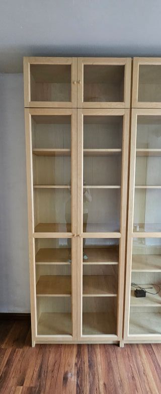 Conjunto modular Ikea madera y cristal
