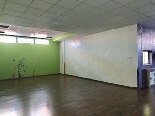 Local comercial en alquiler en Alginet