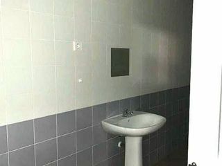 Local comercial en alquiler en Alginet