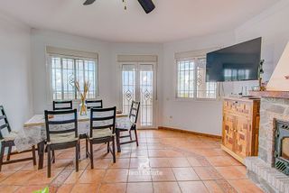 Chalet en alquiler en Sayalonga