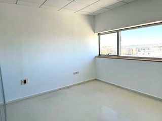 Oficina en alquiler en Centro en Bormujos