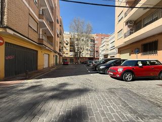 Local comercial en alquiler en Centro en Almería