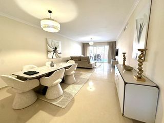 Piso en alquiler en Puerto Banús en Marbella