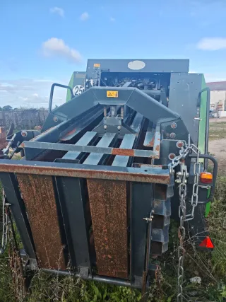 Empacadora Vicon LB 8000 Vario