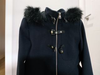 Abrigo corto paño con capucha y lana