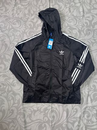 Cortavientos negro adidas con capucha