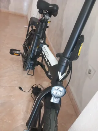 Bicicleta Eléctrica Plegable Negra