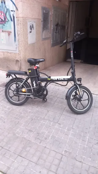 Bicicleta Eléctrica Plegable Negra