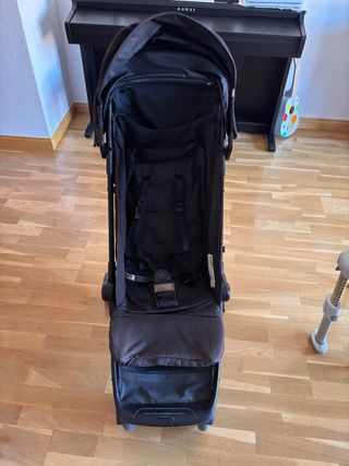 Silla de paseo Mountain Buggy Nano Negra