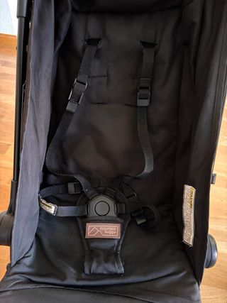 Silla de paseo Mountain Buggy Nano Negra