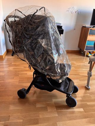 Silla de paseo Mountain Buggy Nano Negra