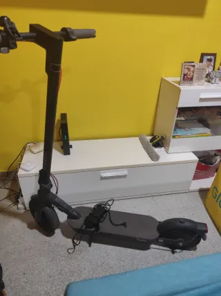 Patinete Eléctrico Xiaomi Pro 4 (2ª Gen)