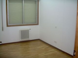 Oficina en alquiler en Castillejos en Madrid