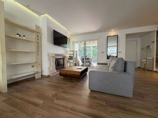 Casa adosada en alquiler en Elviria en Marbella