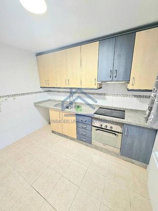 Casa adosada en alquiler en Ogíjares