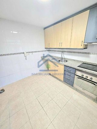 Casa adosada en alquiler en Ogíjares