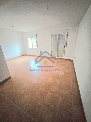 Casa adosada en alquiler en Ogíjares