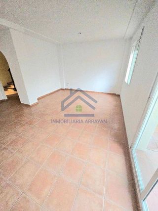 Casa adosada en alquiler en Ogíjares