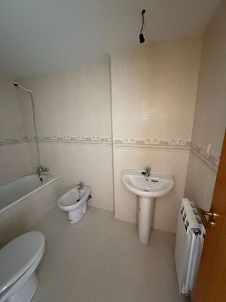 Piso en alquiler en Pinseque