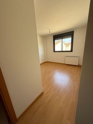 Piso en alquiler en Pinseque